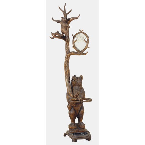 BRIENZER GARDEROBE : Brienz, um 1910 (DOBIASCHOFSKY AUKTIONEN AG)