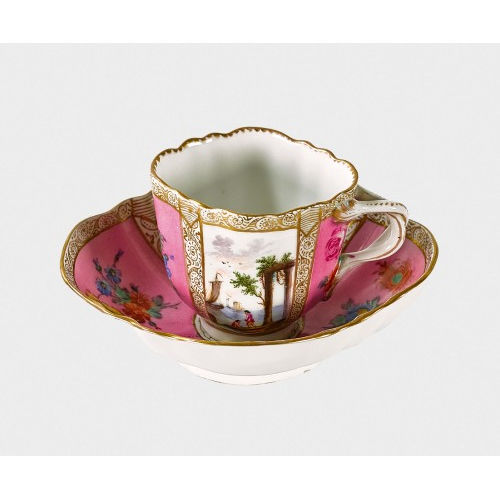 TASSE MIT UNTERTASSE : Deutschland, 19. Jh (DOBIASCHOFSKY AUKTIONEN AG)