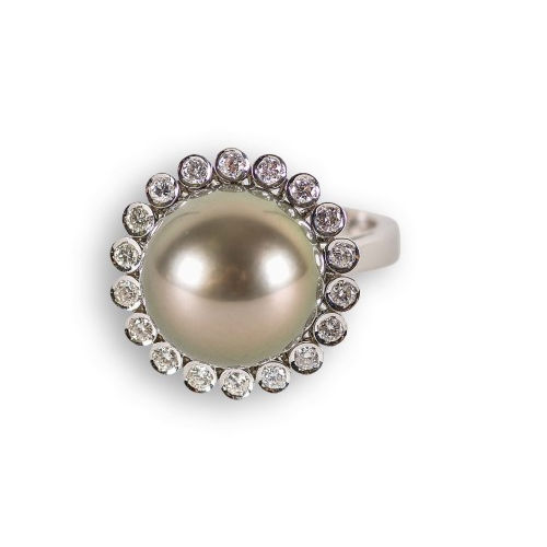PERLEN-BRILLANT-RING : (DOBIASCHOFSKY AUKTIONEN AG)