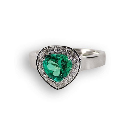 SMARAGD-BRILLANT-RING : (DOBIASCHOFSKY AUKTIONEN AG)