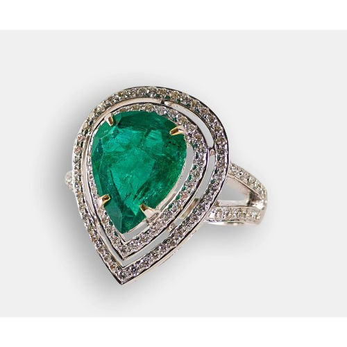 SMARAGD-DIAMANT-RING : (DOBIASCHOFSKY AUKTIONEN AG)