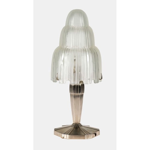 TISCHLAMPE : Stil Art d�co, Paris, 20. Jh. (Marius-Ernest Sabino) (DOBIASCHOFSKY AUKTIONEN AG)