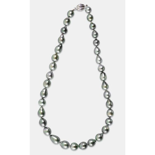 PERLEN-COLLIER : (DOBIASCHOFSKY AUKTIONEN AG)
