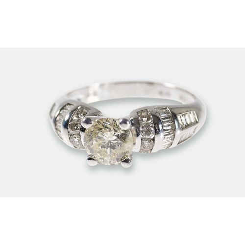 DIAMANT-RING : (DOBIASCHOFSKY AUKTIONEN AG)