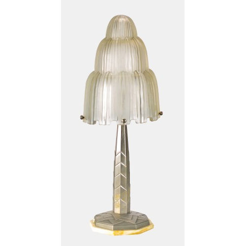 TISCHLAMPE : Stil Art d�co, Paris, 20. Jh. (Marius-Ernest Sabino) (DOBIASCHOFSKY AUKTIONEN AG)