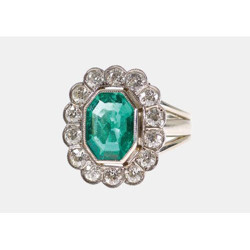 SMARAGD-DIAMANT-RING : (DOBIASCHOFSKY AUKTIONEN AG)