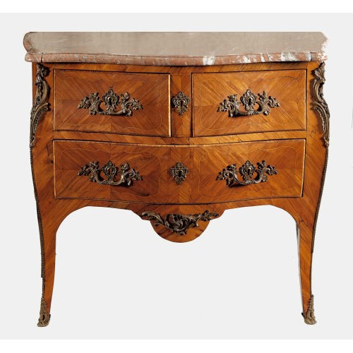 KOMMODE : Louis XV, Paris, um 1760 (Pierre Roussel) (DOBIASCHOFSKY AUKTIONEN AG)