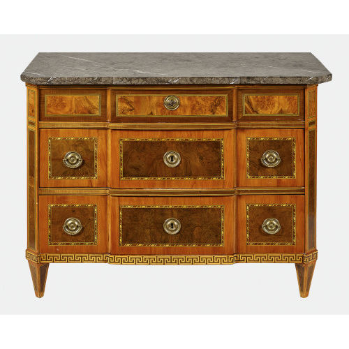 KOMMODE '� TABLIER' : Sp�tes Louis XVI, Bern, Anfang 19. Jh (DOBIASCHOFSKY AUKTIONEN AG)