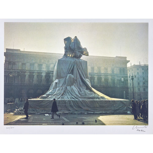 CHRISTO) CHRISTO (EIGTL. JAVACHEFF : 'Wrapped Monument to Vittorio Emanuele' (DOBIASCHOFSKY AUKTIONEN AG)