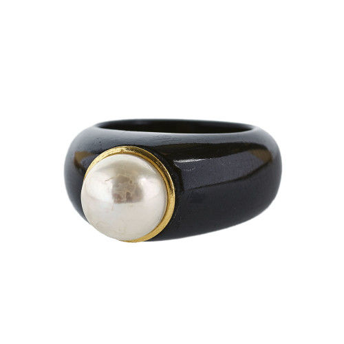 PERLEN-ONYX-RING : (DOBIASCHOFSKY AUKTIONEN AG)