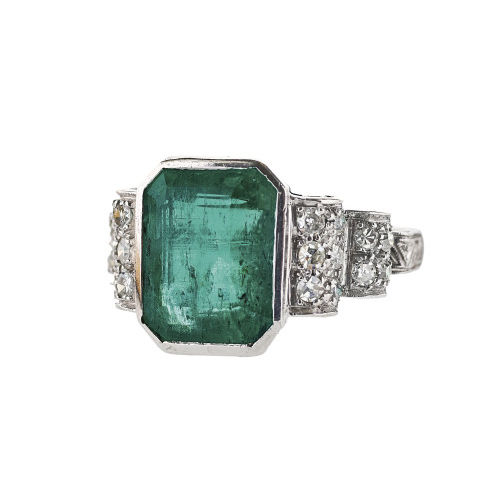 SMARAGD-DIAMANT-RING : Um 1940 (DOBIASCHOFSKY AUKTIONEN AG)
