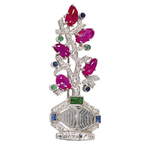 RUBIN-SMARAGD-SAPHIR-DIAMANT-BROSCHE : Art dco (DOBIASCHOFSKY AUKTIONEN AG)