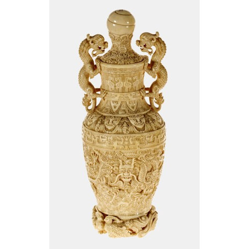 DECKELVASE : Qing-Dynastie, China, 19. Jh (DOBIASCHOFSKY AUKTIONEN AG)