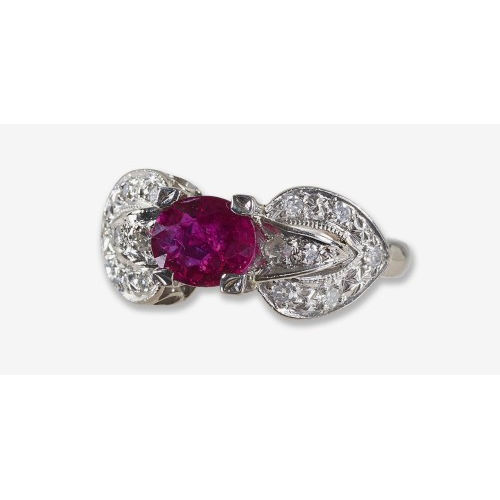 RUBIN-DIAMANT-RING : Um 1940 (DOBIASCHOFSKY AUKTIONEN AG)