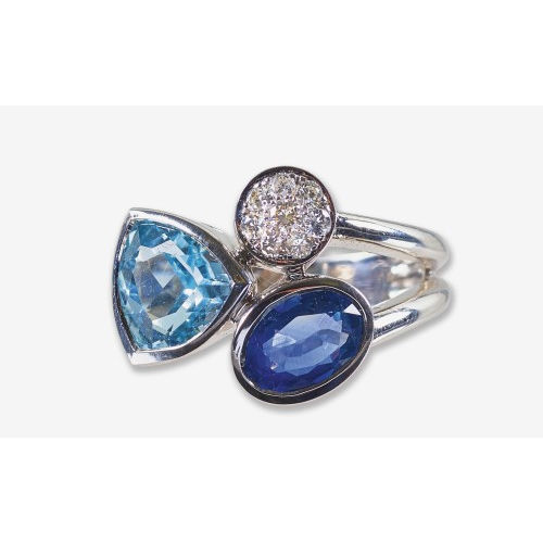 TOPAS-SAPHIR-BRILLANT-RING : (DOBIASCHOFSKY AUKTIONEN AG)