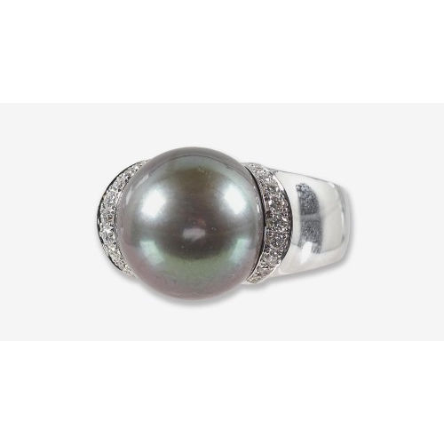 PERLEN-BRILLANT-RING : (DOBIASCHOFSKY AUKTIONEN AG)