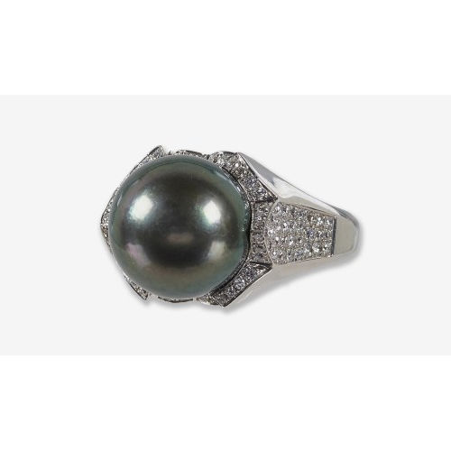 PERLEN-DIAMANT-RING : (DOBIASCHOFSKY AUKTIONEN AG)