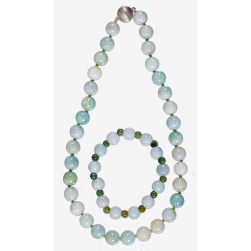 JADE-SET : (DOBIASCHOFSKY AUKTIONEN AG)
