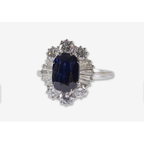 SAPHIR-DIAMANT-RING : (DOBIASCHOFSKY AUKTIONEN AG)