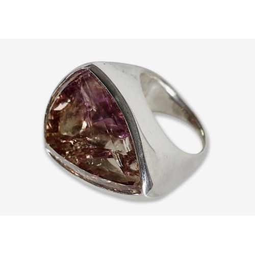 AMETRIN-RING : (DOBIASCHOFSKY AUKTIONEN AG)