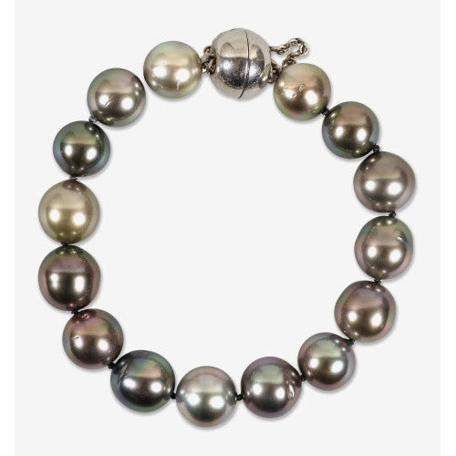 PERLEN-BRACELET : (DOBIASCHOFSKY AUKTIONEN AG)