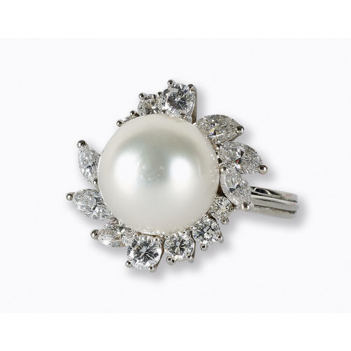 PERLEN-DIAMANT-RING : Bucherer (DOBIASCHOFSKY AUKTIONEN AG)