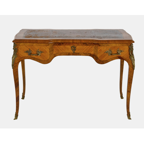 KLEINES BUREAU-PLAT : Louis XV, Frankreich, um 1750 (Hubert Hansen) (DOBIASCHOFSKY AUKTIONEN AG)
