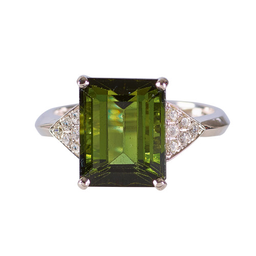 TURMALIN-DIAMANT-RING : (DOBIASCHOFSKY AUKTIONEN AG)