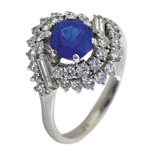SAPHIR-DIAMANT-RING : (DOBIASCHOFSKY AUKTIONEN AG)