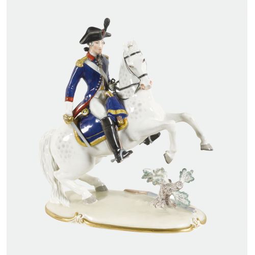 FIGUR : Nymphenburg, 1930-1975 (DOBIASCHOFSKY AUKTIONEN AG)