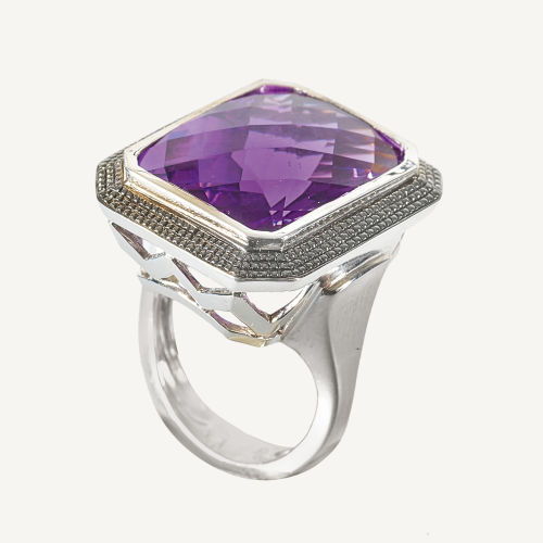 AMETHYST-RING : (DOBIASCHOFSKY AUKTIONEN AG)