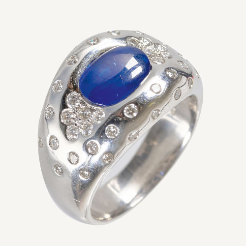 SAPHIR-BRILLANT-RING : (DOBIASCHOFSKY AUKTIONEN AG)