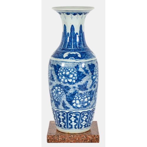 BODENVASE : China, 19. Jh (DOBIASCHOFSKY AUKTIONEN AG)