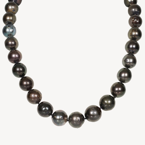 PERLEN-COLLIER : (DOBIASCHOFSKY AUKTIONEN AG)