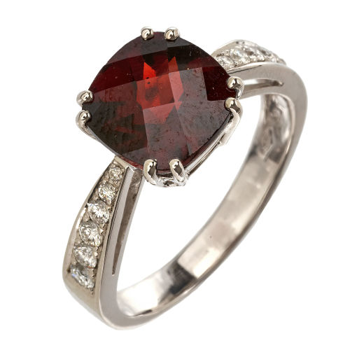 GRANAT-DIAMANT-RING : (DOBIASCHOFSKY AUKTIONEN AG)