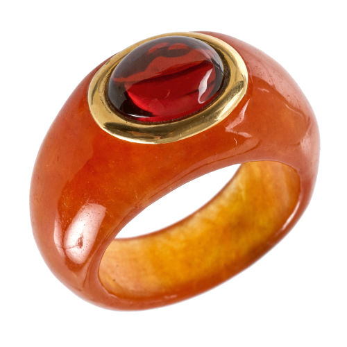 GRANAT-JADE-RING : (DOBIASCHOFSKY AUKTIONEN AG)