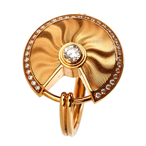 BRILLANT-RING : Cartier 'Amulette', Paris (DOBIASCHOFSKY AUKTIONEN AG)