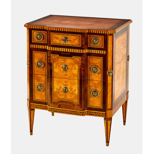 KOMMODE '� TABLIER' : Bern, Louis XVI, um 1800 (in der Art von Christoph Hopfeng�rtner) (DOBIASCHOFSKY AUKTIONEN AG)