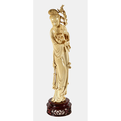 FIGUR : China, 1. H�lfte 20. Jh (DOBIASCHOFSKY AUKTIONEN AG)