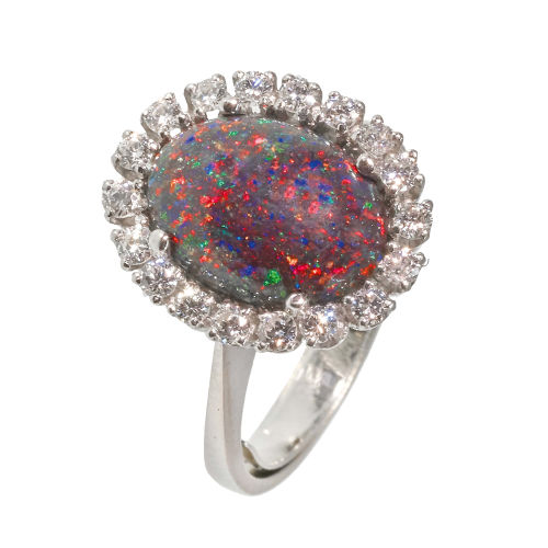 OPAL-BRILLANT-RING : (DOBIASCHOFSKY AUKTIONEN AG)