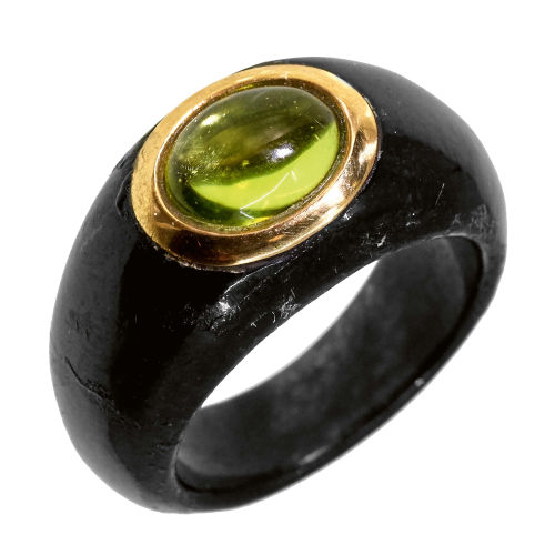 PERIDOT-ONYX-RING : (DOBIASCHOFSKY AUKTIONEN AG)