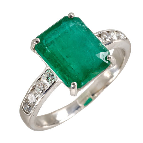 SMARAGD-BRILLANT-RING : (DOBIASCHOFSKY AUKTIONEN AG)