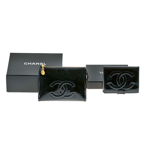 CHANEL : Etui und Portemonnaie, um 1996-1999 (DOBIASCHOFSKY AUKTIONEN AG)