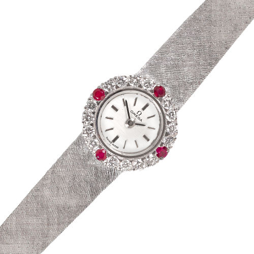 OMEGA : Damenarmbanduhr (DOBIASCHOFSKY AUKTIONEN AG)
