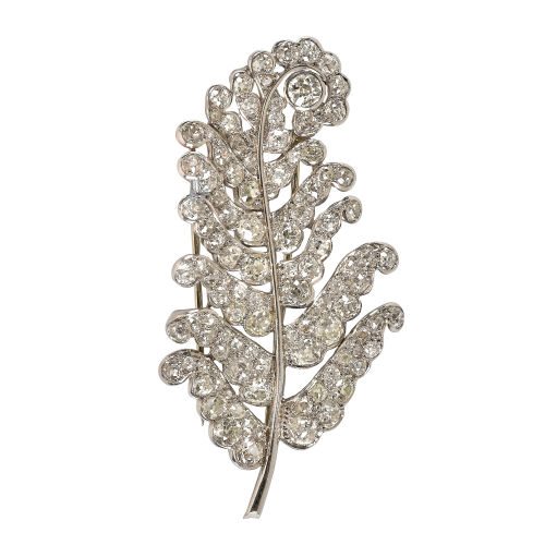 DIAMANT-BROSCHE : (DOBIASCHOFSKY AUKTIONEN AG)