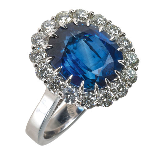 SAPHIR-DIAMANT-RING : (DOBIASCHOFSKY AUKTIONEN AG)