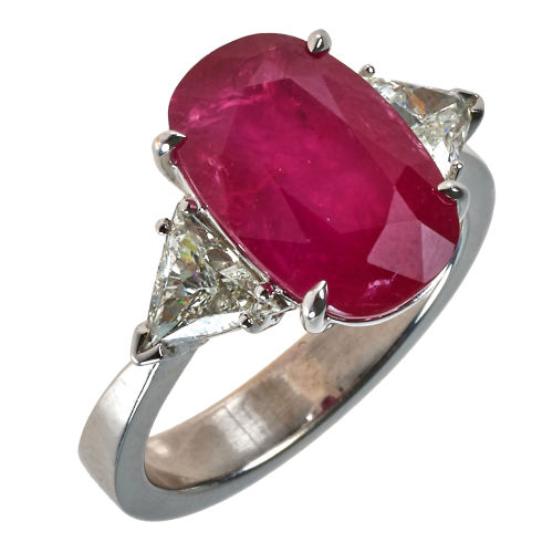 RUBIN-DIAMANT-RING : (DOBIASCHOFSKY AUKTIONEN AG)