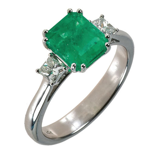 SMARAGD-DIAMANT-RING : (DOBIASCHOFSKY AUKTIONEN AG)