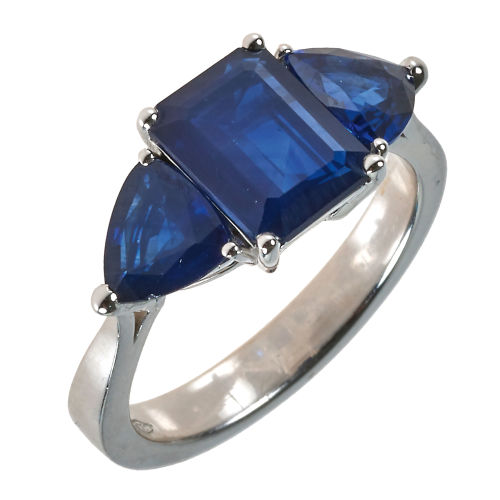 SAPHIR-RING : (DOBIASCHOFSKY AUKTIONEN AG)