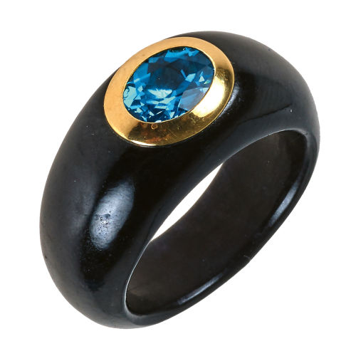 TOPAS-ONYX-RING : (DOBIASCHOFSKY AUKTIONEN AG)